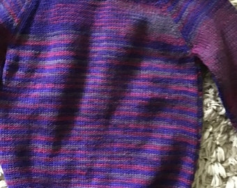 This sweater is for a 26 inch chest or a 3-4 year old.  It is knitted pure wool variegated wool of royal blue, maroon and grey