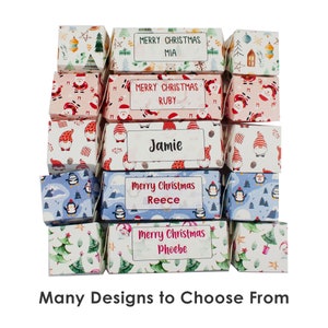 Confezione regalo natalizia personalizzata a forma di cracker natalizio. Può essere riempito con dolci, gioielli, denaro, buoni, cosmetici, cioccolato