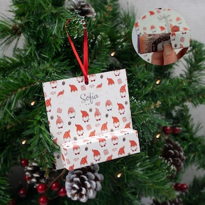 Personalisierter Geld-Weihnachtsverzierungshalter - Roter Gnom Gonk Druck Personalisiertes Geld Brieftaschen Geschenk Enkel Kinder Kinder Sohn Tochter