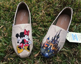 Disney Toms Mickey and Minnie Mouse Disney Castle Custom Women Toms