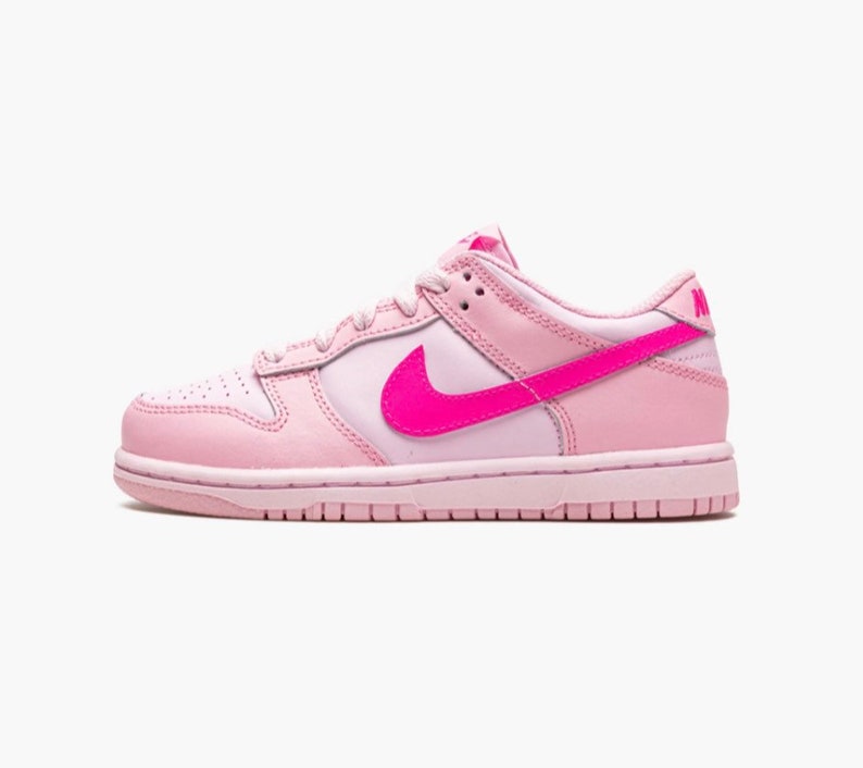 Triple Pink Nike Dunk Low barbie - Etsy