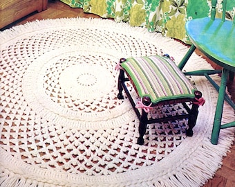 Wzór na irlandzki szydełkowy dywanik, 5 stóp okrągły serwetnik wzór szydełkowy, dywanik z frędzlami z lat 70. do pobrania w formacie PDF - C307