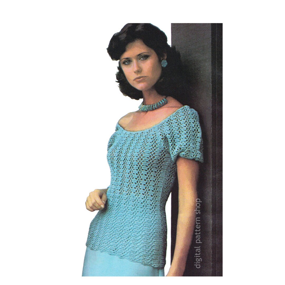 Rose off the shoulder crochet det blouse... M/L
