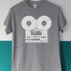 Retro Tonbandgerät, Reel-to-Reel, Stereo Tape Deck, Audio, Pionier - Siebdruck T-shirt