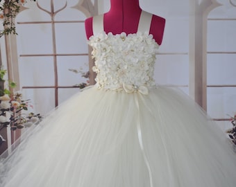 Girls Special Occasion Dress,Ivory Flower Girl Dress,Toddler Ivory Dress,Girls Ivory Tutu Dress,Infant Flowergirl Dress,Ivory Baby Dress