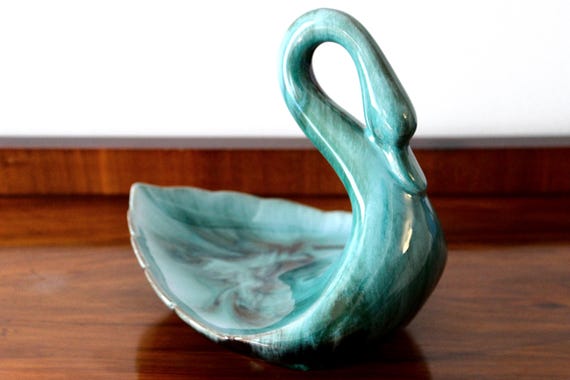 1960's Swan Dish ~ Made by Blue Mountain Pottery ~ BMP ~ Made in Canada ~ Blue High Gloss Glaze