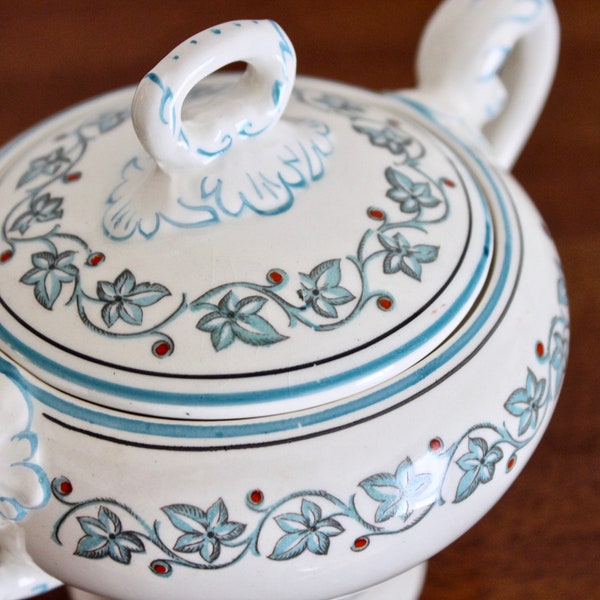 1940's Lidded Sugar Bowl ~ Elegance Pattern ~ Made by Myott Pottery ~ Made in England ~ Lidded
