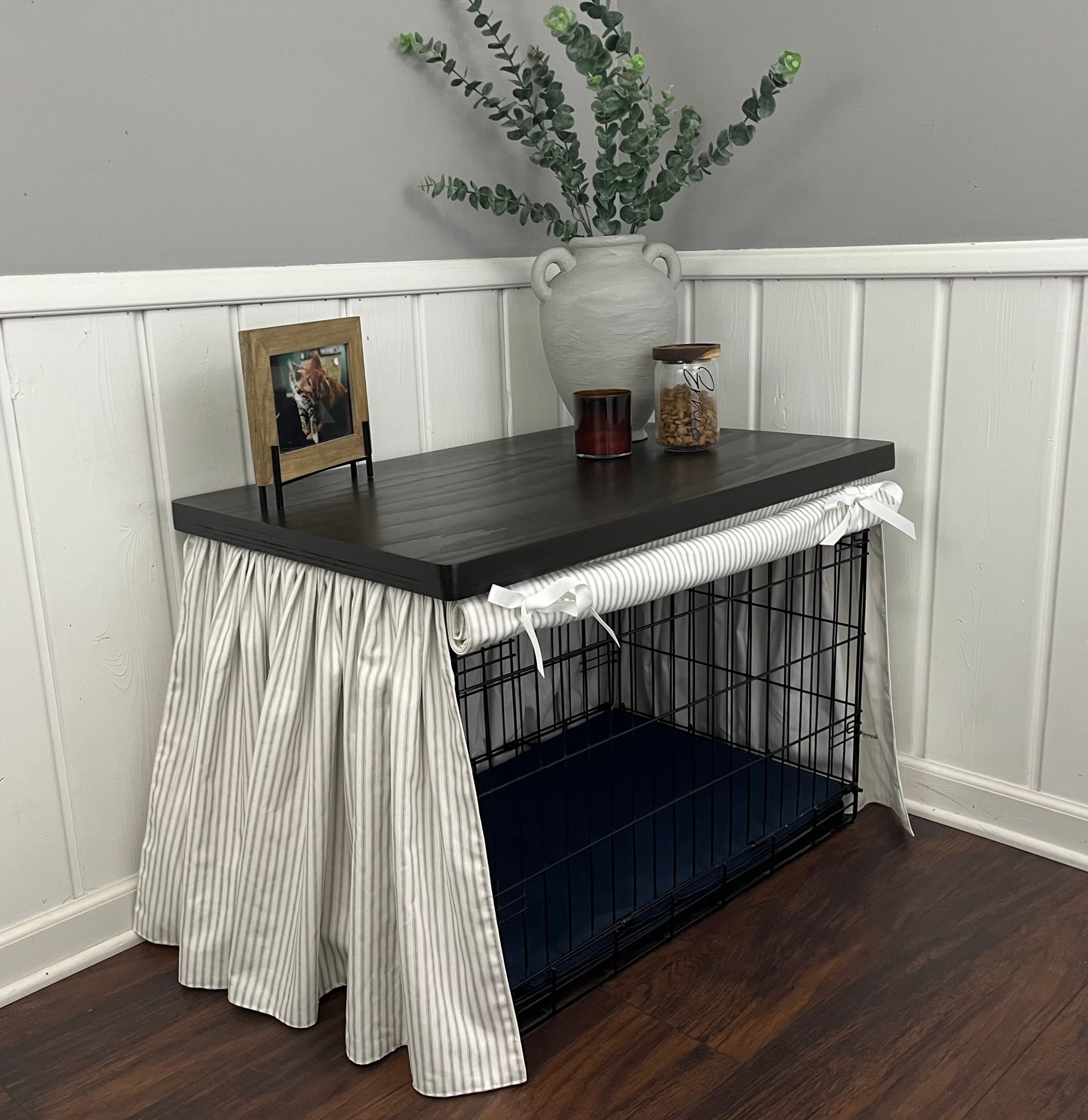 Ruffled Crate Cover Product background