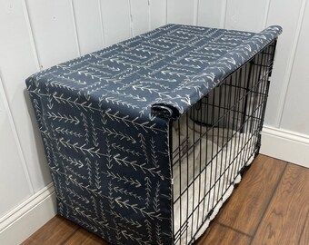 30x19x21" Crate Cover Navy & White Arrows