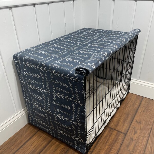 30x19x21" Crate Cover Navy & White Arrows