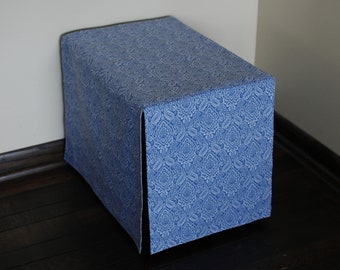 18x12x14” crate cover blue damask