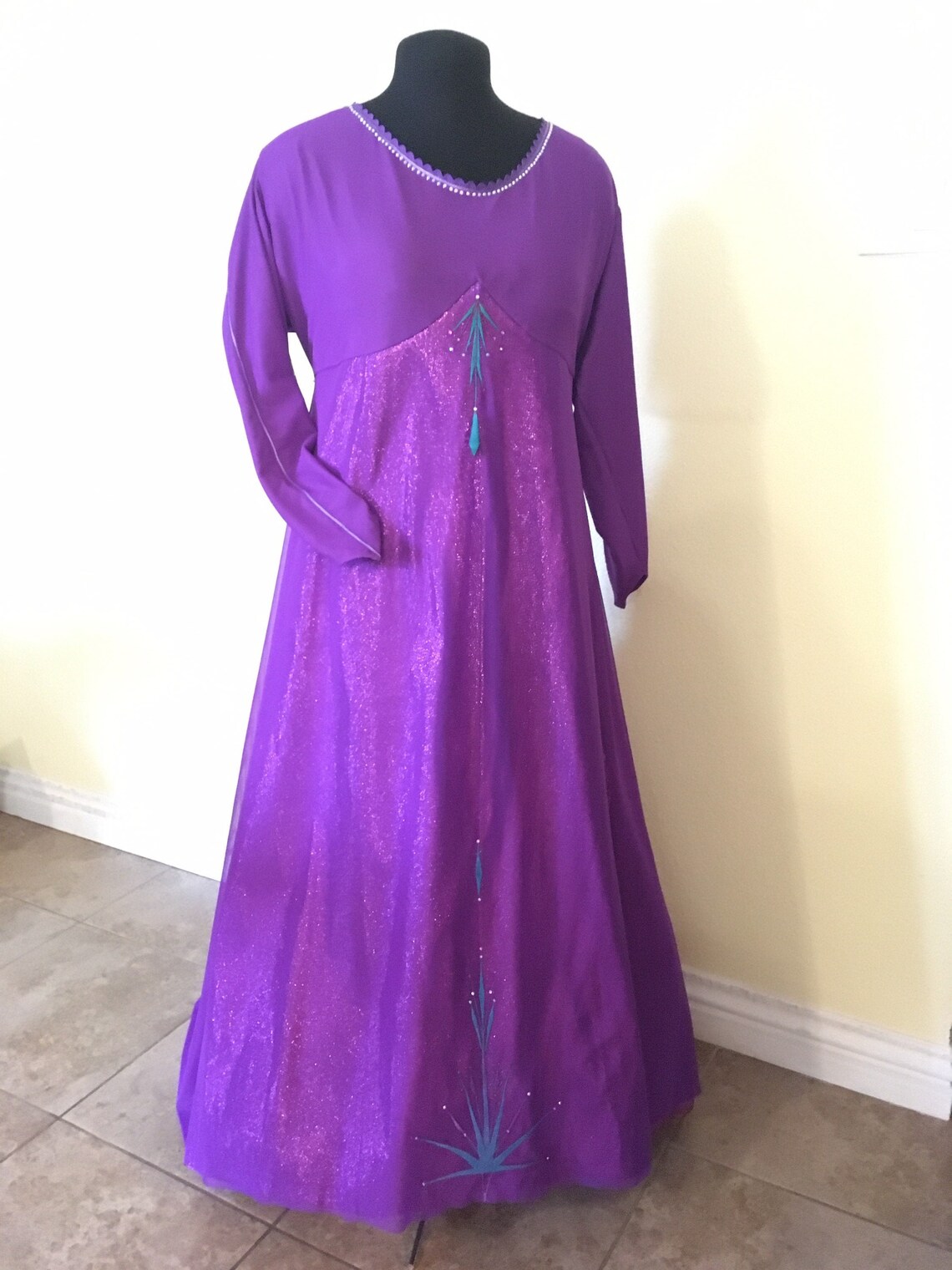 frozen 2 nightgown size 10