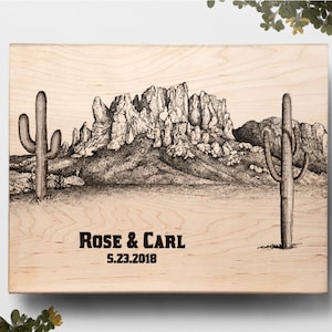 Personalisiertes Arizona Mountain Schneidebrett mit Kaktus graviert - Southwest Housewarming Geschenk