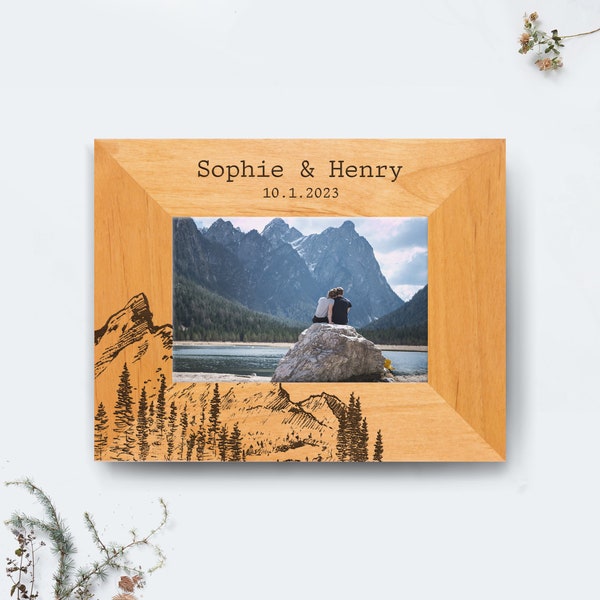 Custom Mountain Picture Frame Engraved - Nature Wedding Anniversary Gift for The Couples - Outdoor Theme Decor