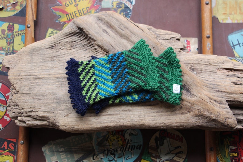 hand warmer Pulse warmer out of wool arm warmer with heringbone pattern