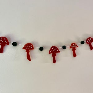 Felt Mushroom Garland