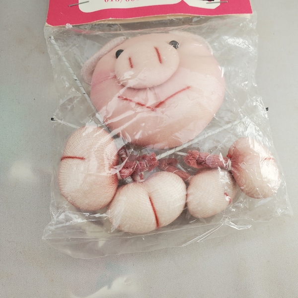 Vintage Soft ,Sculptured Pig Kit, New Old Stock