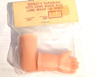 Vintage, Baby Doll Hands, One and One Half Inch