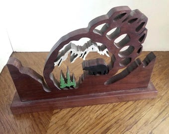 Cabin Core ,Rustic Vintage, 3 D Wooden Bear Paw, Bear in Mountain Scenery