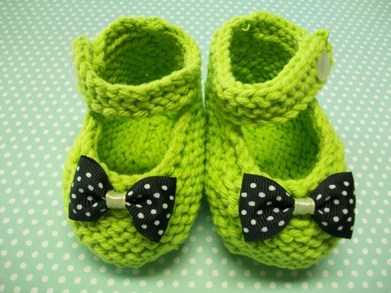 green baby girl shoes