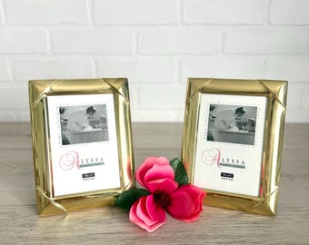 Vintage Gold Metal Picture Frame, 3.5 x 5 Gold Frame, Small Shiny Gold Frame, Contemporary Style Decor, Matching Frames, Brass Look Frame