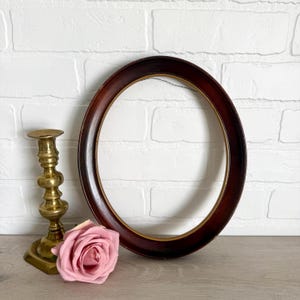 Vintage 8 x 10 Oval Picture Frame, Dark Wood 8 x 10 Frame, Oval Wall Frame, Furniture Finish