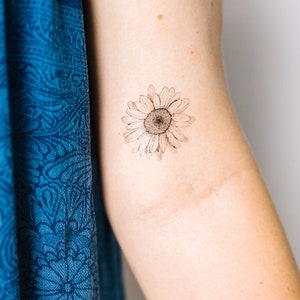 2 Dainty Sunflower Temporary Tattoos- SmashTat