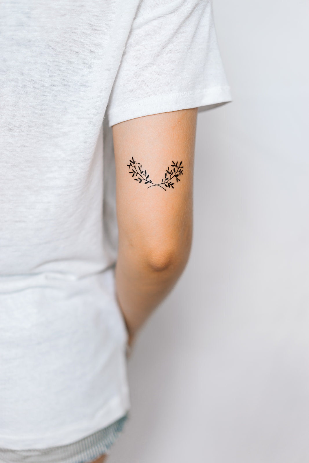 Flor Del Mes De Nacimiento De Mayo: Tatuaje Temporal Del Lirio México | Flor Del Mes De Nacimiento De Mayo: Tatuaje Temporal Del Lirio México |