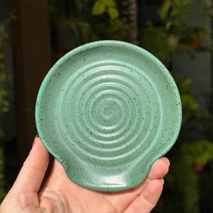 Ceramic spoon rest, spoon plate, handmade pottery, green spoon rest, speckled spoon rest