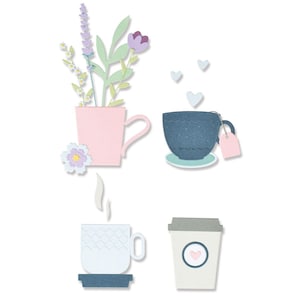 Puede incluir: Un conjunto de tres recortes de papel que representan una taza rosa con un ramo de flores, una taza de té azul con una bolsita de té y una taza de café blanca con un vaso para llevar gris. La taza de té y la taza de café tienen vapor saliendo de ellas.