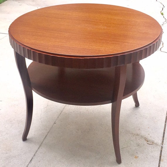 Barbara Barry Two Tiered Round Table By Baker - Barbara Barry Round End Table Barbara Barry Two Tiered Round Table By Baker - Barbara Barry Round End Table