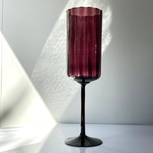 Empoli optic purple large stem champagne glass image 3