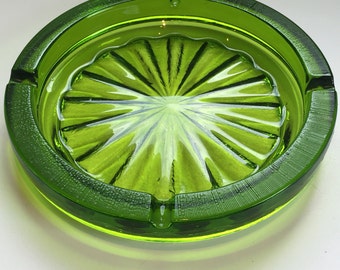 Pop art ashtray by Blenko glass