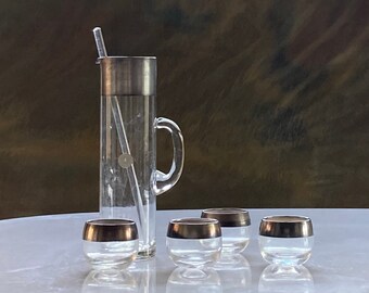 Dorothy Thorpe cocktail set
