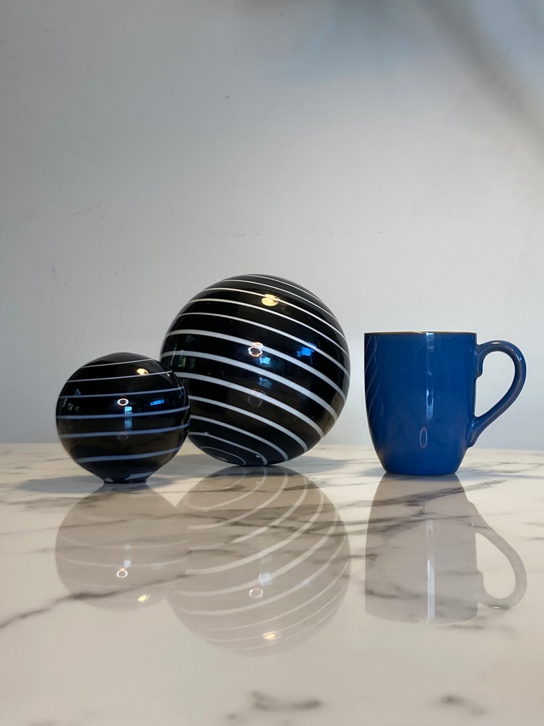 Set of two handmade striped globe table decorations in striped black and white glass image 7