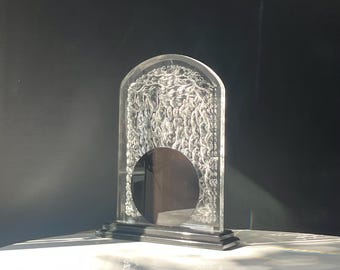 Hand carved Art Deco lighted lucite sculpture