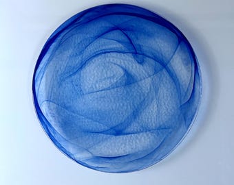 Swirled platter in cobalt blue and clear glass