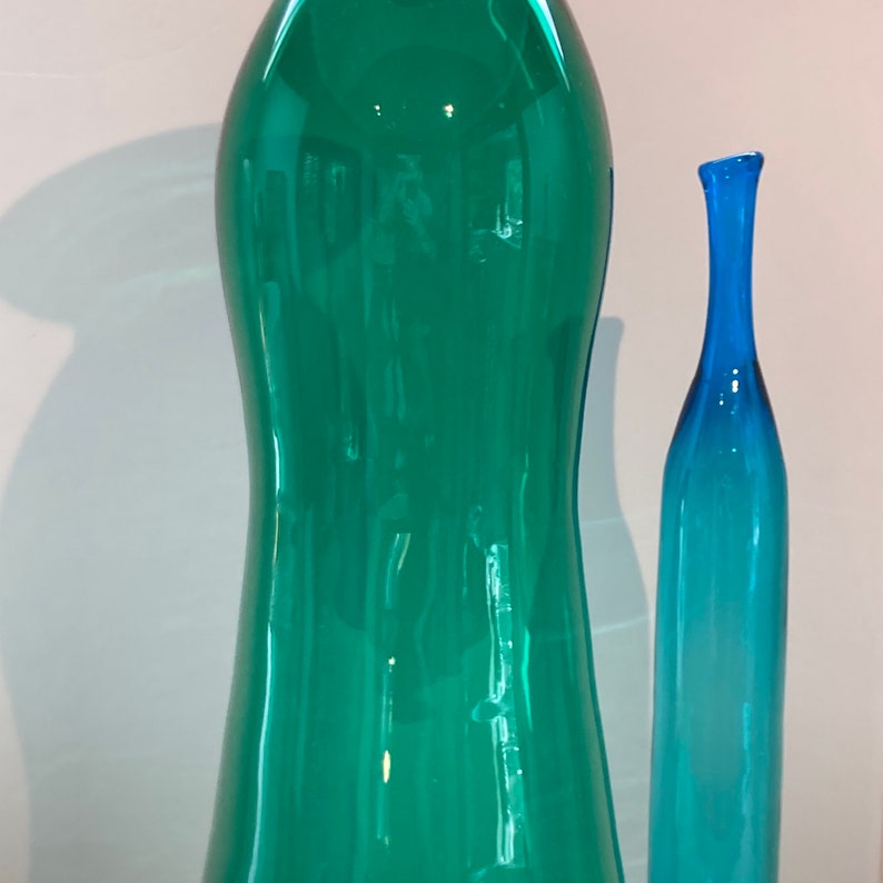 tall Blenko vase 7236 in emerald green handblown glass image 8