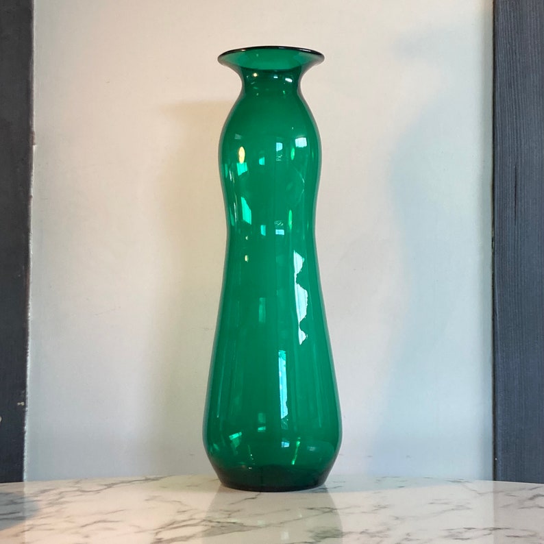 tall Blenko vase 7236 in emerald green handblown glass image 1