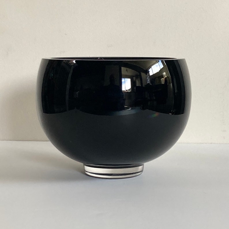 Ilse black glass bowl for Georg Jensen image 1