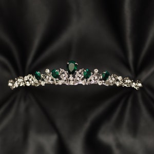 Sadie's Tiara in Green & Silver - White Gold Color Metal, Clear Crystal, Faux Emerald, Low Profile, Minimalist