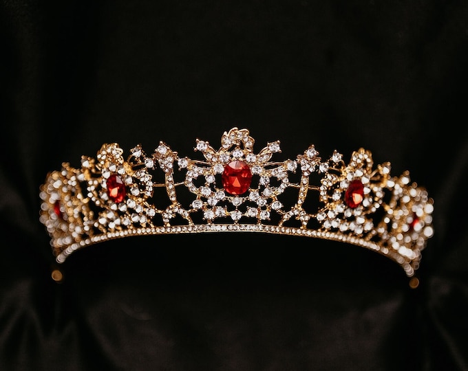Nest of Ruby Red Tiara