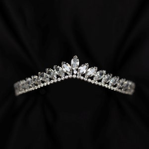 Sasha's Tiara in Silver White Gold Color Metal Clear Crystal Faux Diamond Classic Timeless Elegant Bride Bridal Diadem Crown image 2