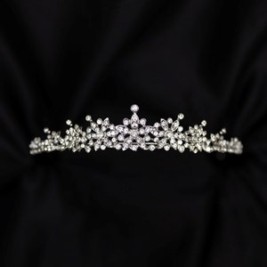 Zelda’s Tiara in Silver White Gold Color Metal, Petite, Small, Simple, Minimalist, Great For A Flower Girl