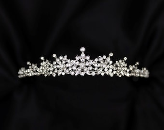 Zelda's Tiara - Silver Floral Rhinestone Regency Wedding Headpiece