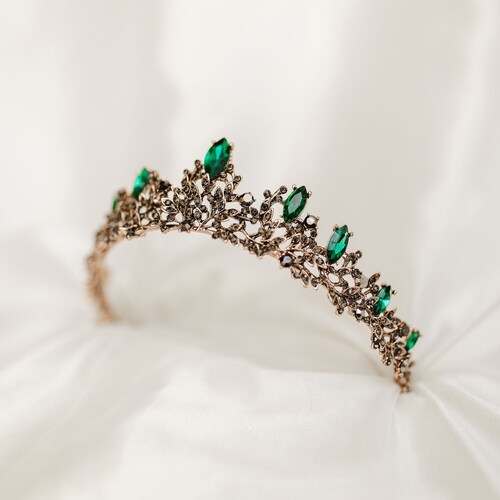 Vintage Gold Tiara with Emerald Green Crystals ANTIQUE GOLD CROWN/TIARA WITH EMERALD GREEN AND BLACK  main image 2