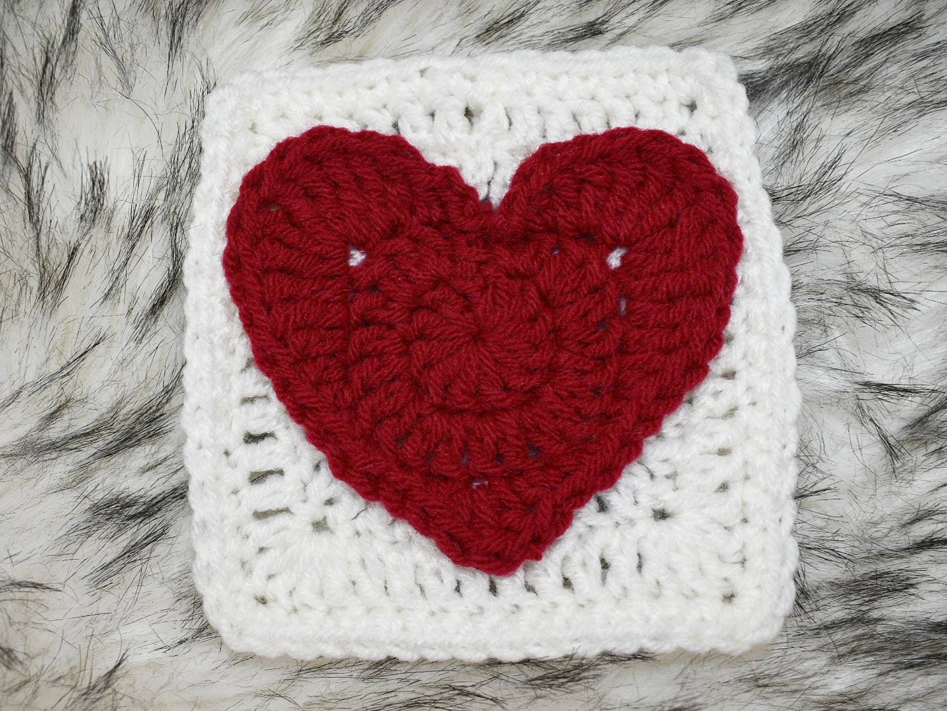 Valentine's Heart Granny Square Crochet Pattern, Easy to Follow