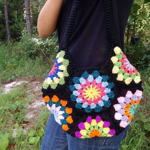 Crochet Pattern, Digital Instant Download pdf, Spinning Jenny Flower Bag, crochet handbag, granny square hexagon pattern, easy skill level image 8