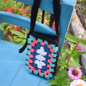 Crochet Granny Square Phone Bag Pattern, Crossbody Purse (PDF Pattern) image 4