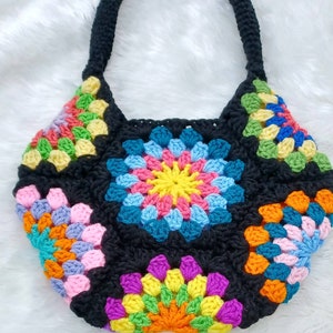 Crochet Pattern, Digital Instant Download pdf, Spinning Jenny Flower Bag, crochet handbag, granny square hexagon pattern, easy skill level image 4